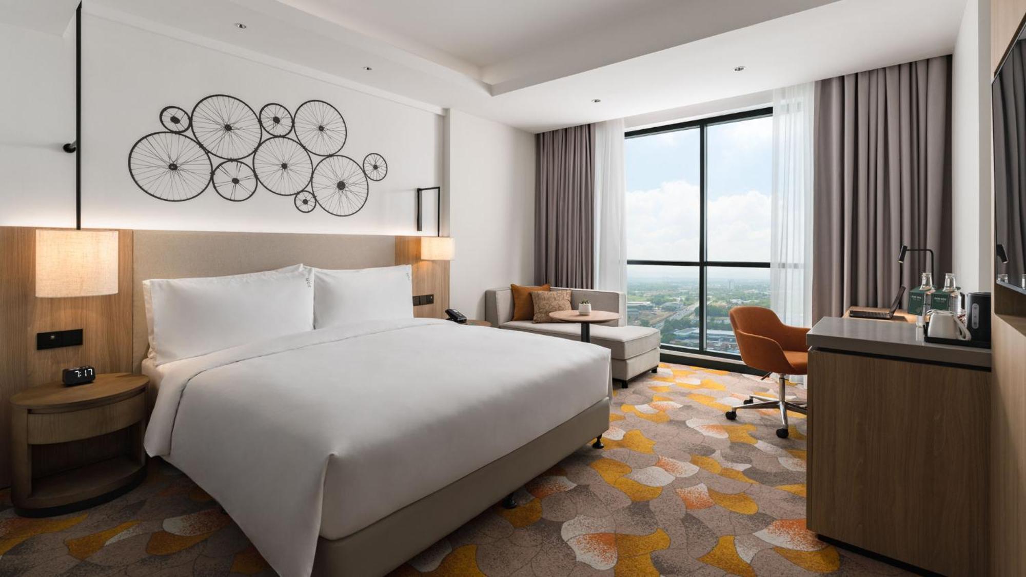 Holiday Inn & Suites Penang Prai By Ihg Букит-Мертаджам Экстерьер фото
