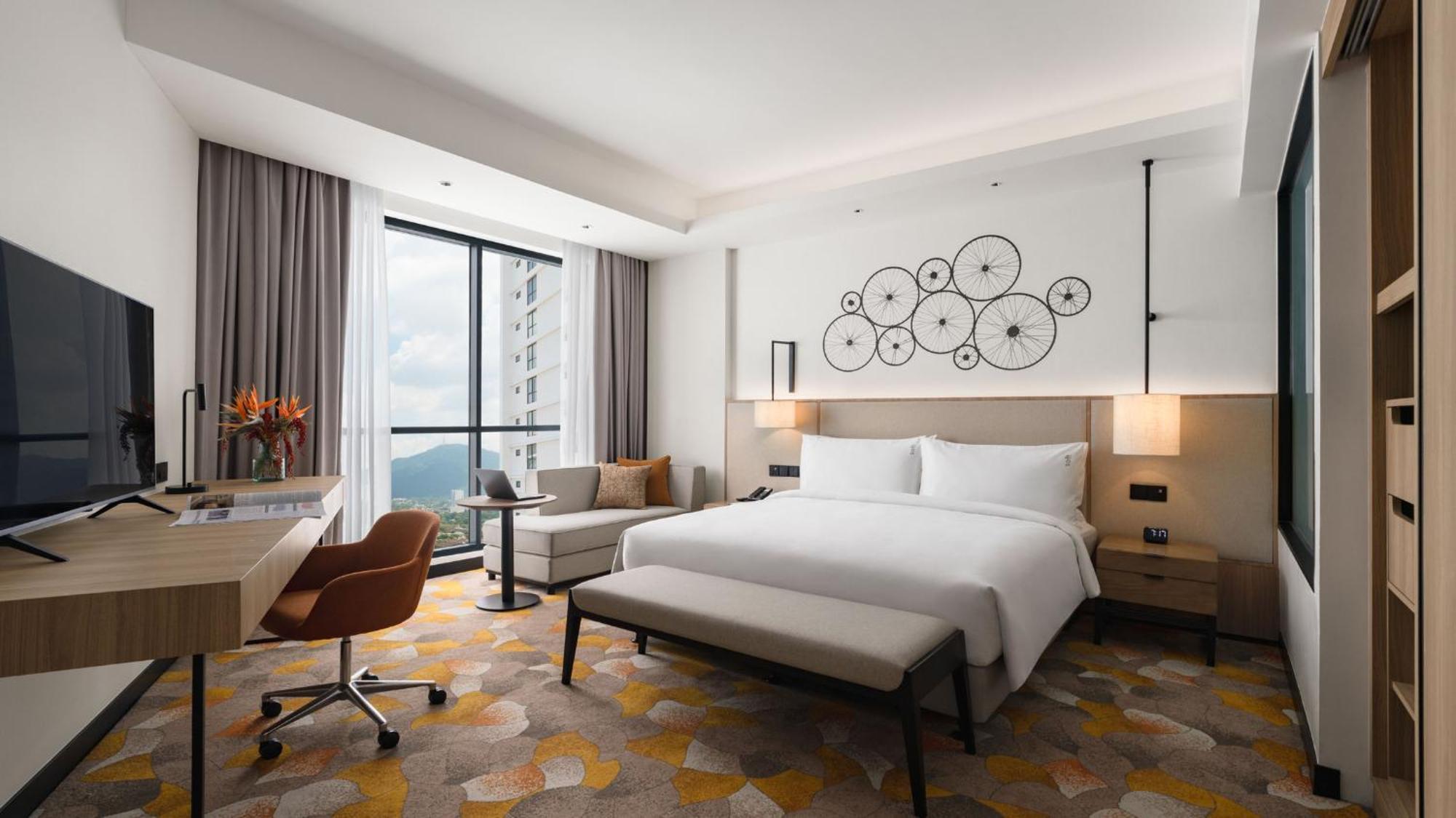 Holiday Inn & Suites Penang Prai By Ihg Букит-Мертаджам Экстерьер фото