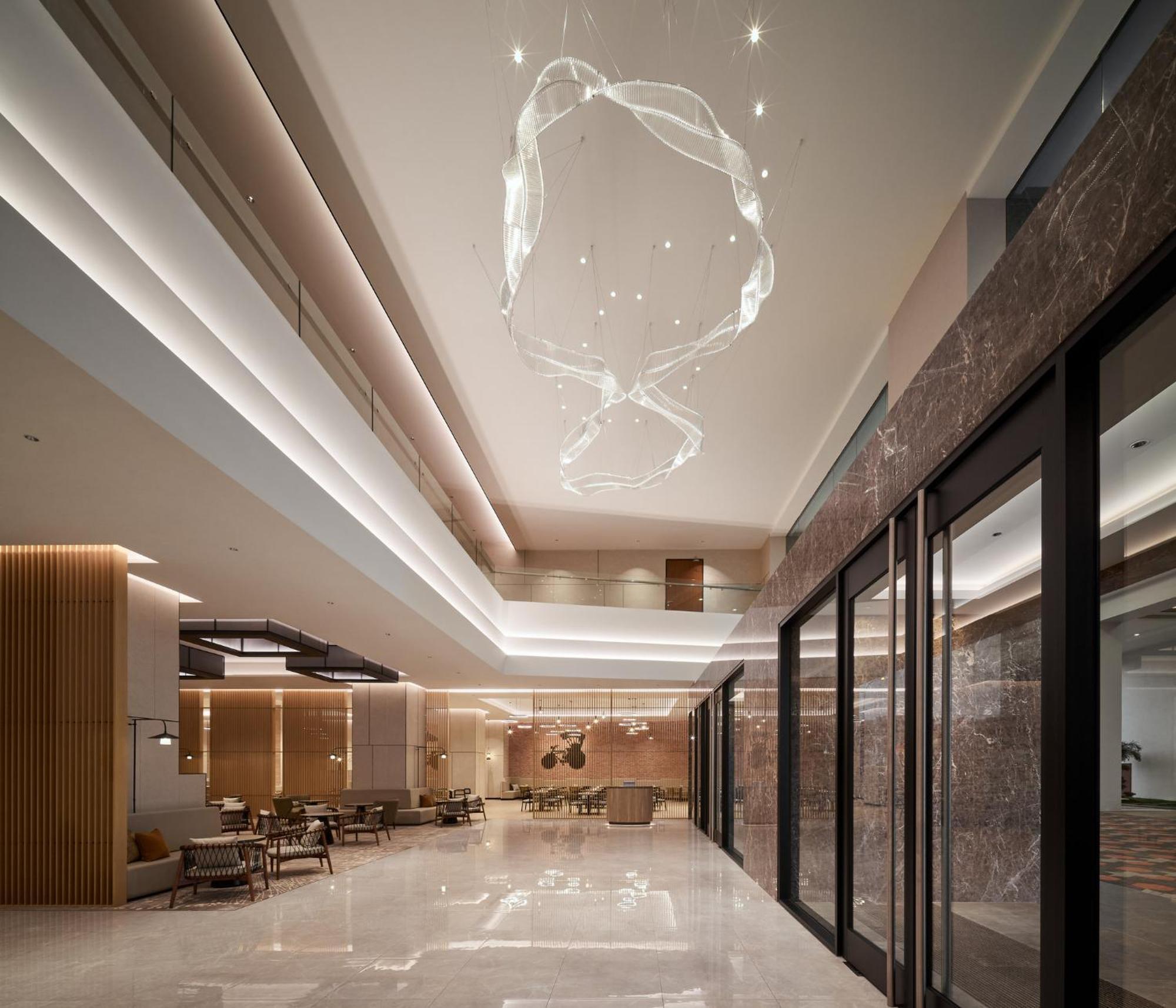 Holiday Inn & Suites Penang Prai By Ihg Букит-Мертаджам Экстерьер фото